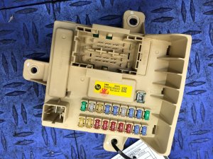 2017-2019 Genesis G90 Trunk Mounted Fuse Relay Junction Box - Rear (Used OEM)