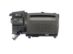 2022-2025 Genesis GV70 Black Front Center Console USB Charging Port and Wireless Charge Pad (Used OEM)