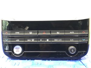 2018 Jaguar F-Pace Dual-Zone Temperature Control Module (Used OEM)