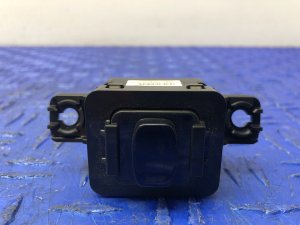2020-2022 Genesis G90 Blue Trunk Lid Release Switch - Rear (Used OEM)