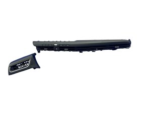 2025 Kia K4 Black Center Dash Air Vent Trim and Radio Panel - Front (Used OEM)