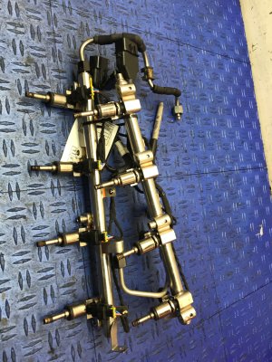 2018-2020 Genesis G80 Fuel Rail and Injector Assembly with Wiring Harness - Left (Driver) (Used OEM)