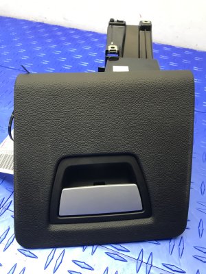 2014-2017 Maserati Ghibli Black Dashboard Storage Compartment Box - Front (Used OEM)