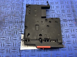 2015-2020 Mercedes-Benz GLA250 Positive Battery Jump Terminal (Used OEM)