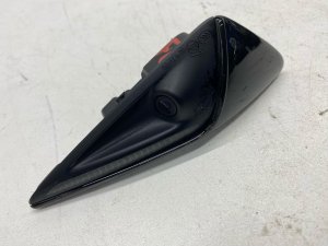  Tesla Model s Forward Facing Fender Camera Repeater - Front (Used OEM)