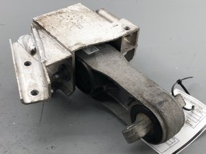 2014-2020 BMW i8 Lower Engine Mount (Used OEM)