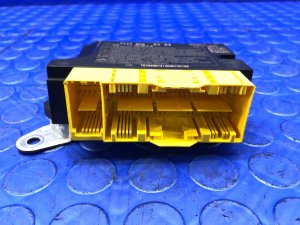 2015-2016 Mercedes-Benz S500 Airbag Control Module with Integrated Seat Belt Air Bag - Rear (Used OEM)