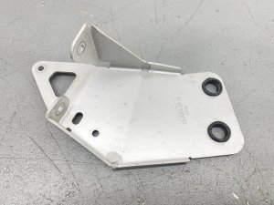 2020-2023 McLaren GT Support Bracket (Used OEM)