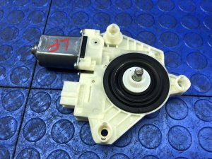 2015-2021 Mercedes-Benz C280 Door Window Motor - Front, Left (Driver) (Used OEM)