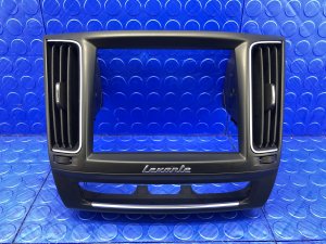 2017-2022 Maserati Levante Center Dashboard Air Vent Grille and Radio Display Bezel Trim Panel (Used OEM)