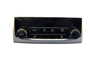 2016-2022 BMW 750i Console Temperature Control Panel with Heated and Cooled Seats - Rear (Used OEM)