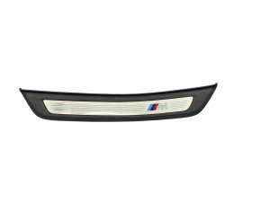 2021-2023 BMW 528i Black Door Sill Trim Cover Plate - Rear (Used OEM)