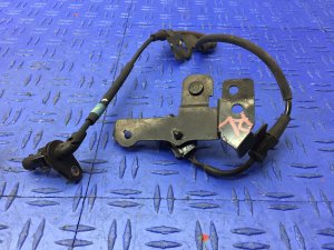 2017-2019 Genesis G90 ABS Wheel Speed Sensor with Electronic Parking Brake Harness - Rear (Used OEM)