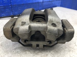 2014-2016 BMW 428i Single Piston Disc Brake Caliper - Front, Right (Passenger) (Used OEM)
