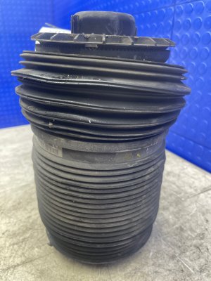 2017-2024 Maserati Levante Air Suspension Spring - Rear (Used OEM)