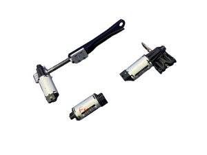 2017-2020 Mini Cooper Countryman Seat Adjustment Control Motor Set with Memory - Front (Used OEM)
