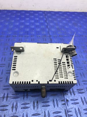2015-2019 Ford Mustang AM-FM-CD Radio Receiver (Used OEM)