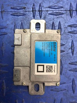 2016-2018 BMW 740i Wireless Charging Compensator Control Module (Used OEM)