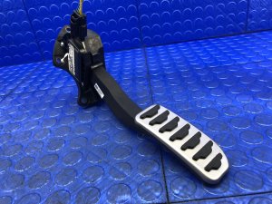 2018-2020 Jaguar E-Pace Accelerator Pedal Assembly (Used OEM)