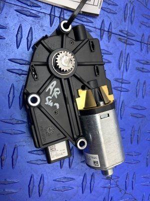 2016-2018 Lincoln MKX Sunroof Glass or Sunshade Motor (Used OEM)