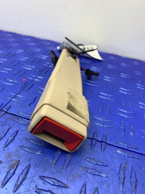 2016-2020 Cadillac CT6 Tan Seat Belt Buckle - Front, Right (Passenger) (Used OEM)