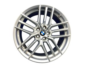 2024-2025 BMW 530i Silver 19x8.5 5 Triple-Spoke Silver Alloy Wheel (Used OEM)