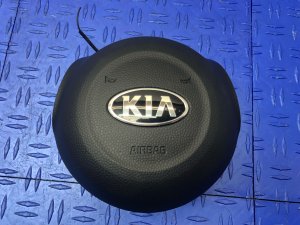 2014-2019 Kia Soul Black Steering Wheel Air Bag - Left (Driver) (Used OEM)