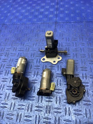 2015-2020 BMW M4 Seat Motor Set - Front, Left (Driver) (Used OEM)