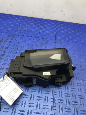 2014-2016 Hyundai Equus Head-Up Display - Front (Used OEM)