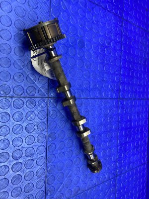 2016-2024 INFINITI Q50 Intake Engine Camshaft with Sprocket (Used OEM)