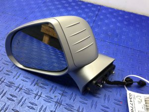 2017-2019 Genesis G90 Silver Power Heated Auto-Dimming Blind Spot Door/Side View Mirror with Camera - Left (Driver) (Used OEM)