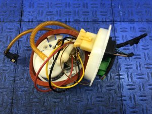 2019-2021 Volvo S60 Tank Mounted Fuel Pump Assembly (Used OEM)