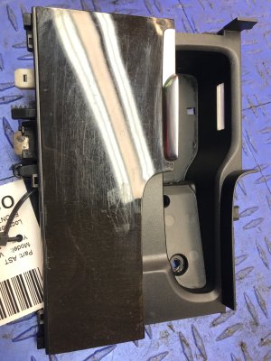 2016-2025 Volvo XC90 Center Console Ash Tray and Storage Compartment Trim Panel - Front (Used OEM)