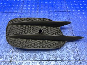 2017-2020 Mercedes-Benz E500 Bumper Lower Grille Trim Panel - Front (Used OEM)