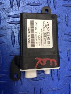 2012-2018 Audi A6 Seat Occupant Sensor Control Module (Used OEM)