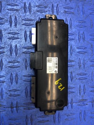 2020-2022 Genesis G90 Power Seat Control Module - Rear, Left (Driver) (Used OEM)