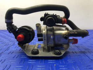 2014-2020 BMW i8 Auxiliary Heater Valve Pump (Used OEM)