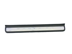 2024-2025 Hyundai Santa Fe Gray Door Sill Kick Trim Cover Plate (Used OEM)