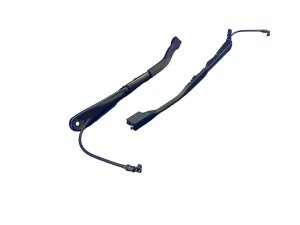 2021-2026 BMW M4 Black Windshield Wiper Arm Set - Front (Used OEM)