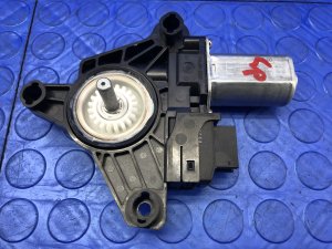 2015-2021 Mercedes-Benz C280 Power Window Motor - Rear, Left (Driver) (Used OEM)