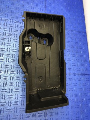 2020-2024 Lincoln Aviator Conventional Battery Tray - Front (Used OEM)
