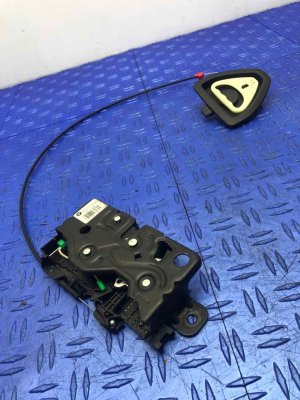 2017-2023 BMW 528i Trunk Lid Latch Assembly with Actuator - Rear (Used OEM)