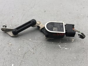 2010-2017 BMW 528i Suspension Level Sensor - Front (Used OEM)
