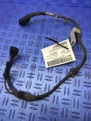 2018-2025 Honda Odyssey ABS Wheel Speed Sensor with EPB Wire Harness - Rear (Used OEM)