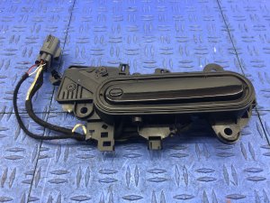 2014-2024 Jaguar F-Type Keyless Entry Exterior Door Handle Assembly - Front, Right (Passenger) (Used OEM)