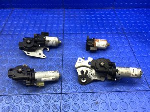 2014-2020 BMW i8 Seat Motor Set of 4 - Front (Used OEM)