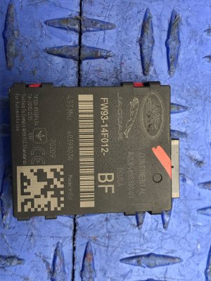 2016-2017 Jaguar F-Type Tire Pressure Monitor Control Module (Used OEM)