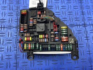  BMW 7 series Trunk Mounted Cabin Fuse Box - Rear (Used OEM)