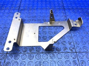 2008-2015 Audi R8 Interior Comfort Control Module Bracket (Used OEM)