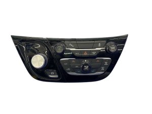 2018-2020 Chrysler Pacifica Manual Temperature Control Panel (Used OEM)